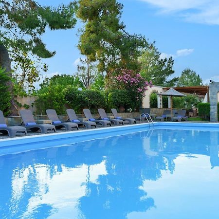 Stefania Hotel Amarynthos Buitenkant foto